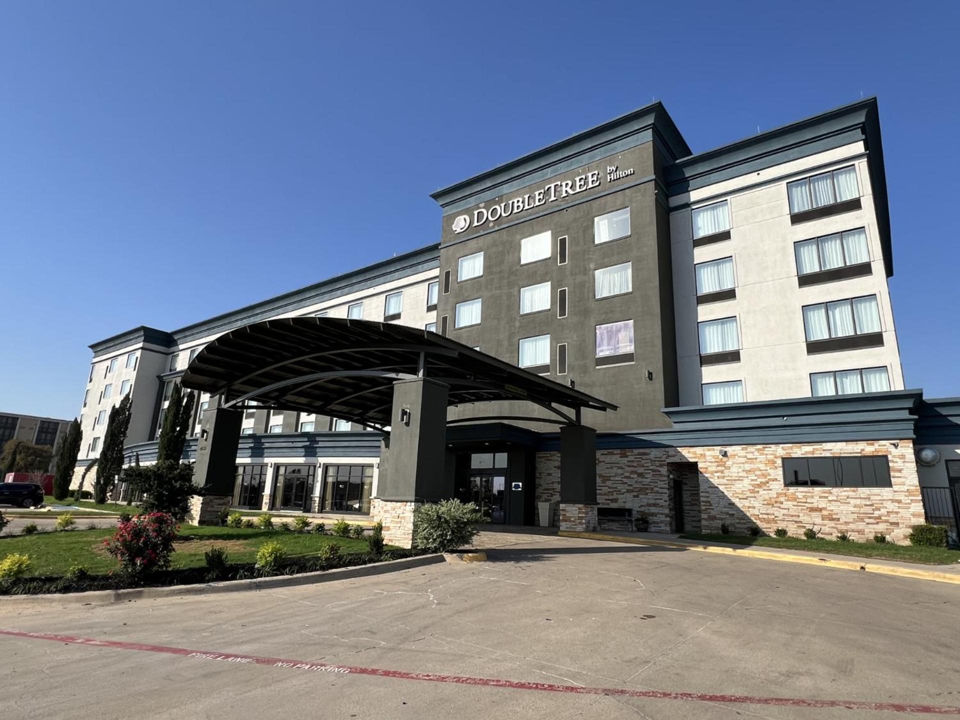 Doubletree By Hilton Fort Worth Fossil Creek Экстерьер фото