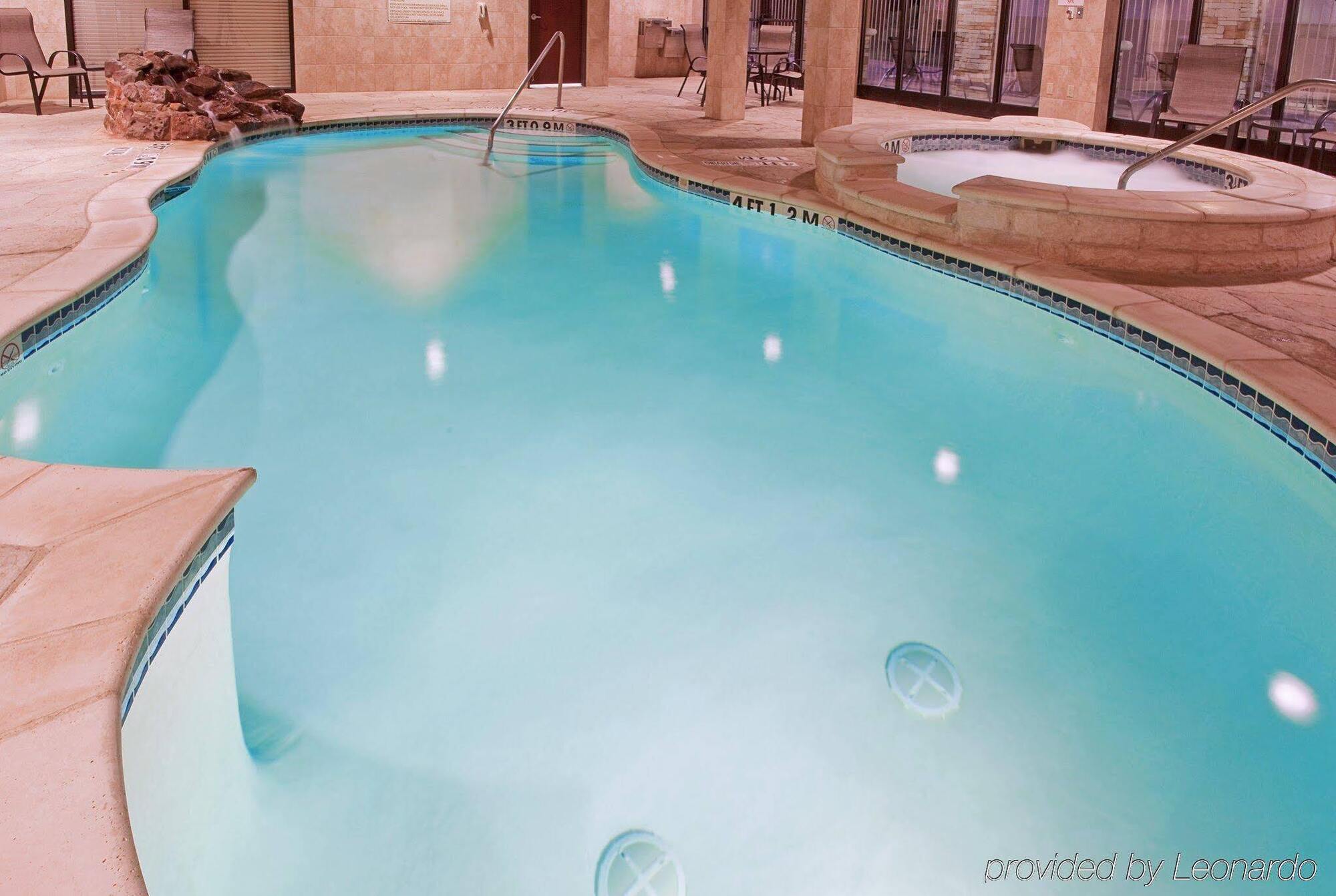Doubletree By Hilton Fort Worth Fossil Creek Экстерьер фото